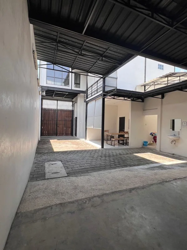 Dijual Gudang dan Ruang Usaha 2 Lantai di Tempel, Sleman foto 5