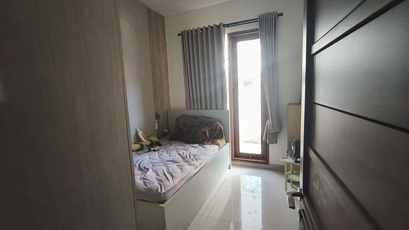 Dijual Rumah 2 Lantai Luas di Jalan Kabupaten, Sleman foto 4