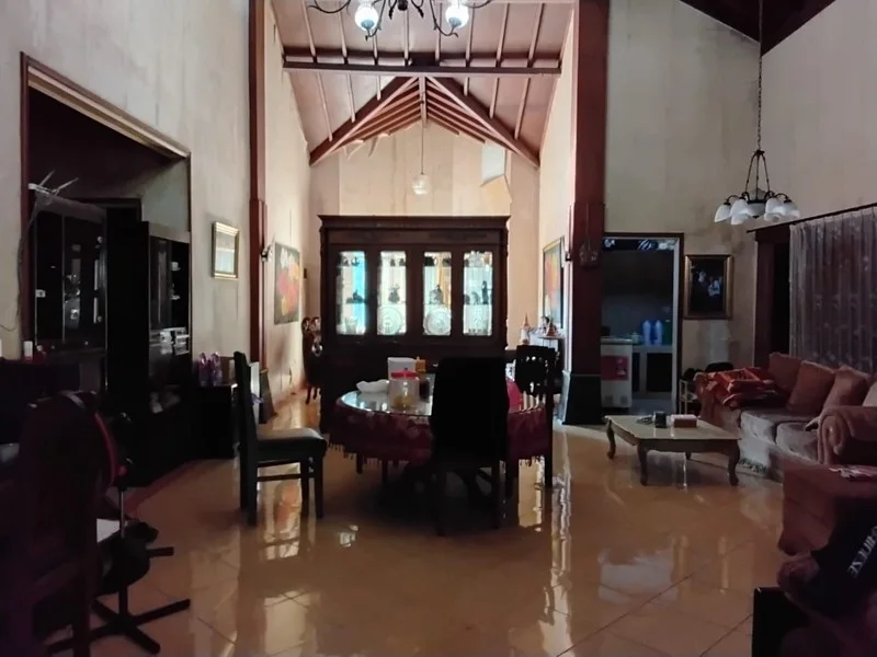 Dijual Rumah dan Penginapan di Kaliurang, Pakem foto 4