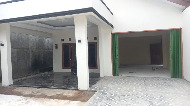 Dijual Rumah Pinggir Jalan Imogiri Barat Sewon Bantul foto 2
