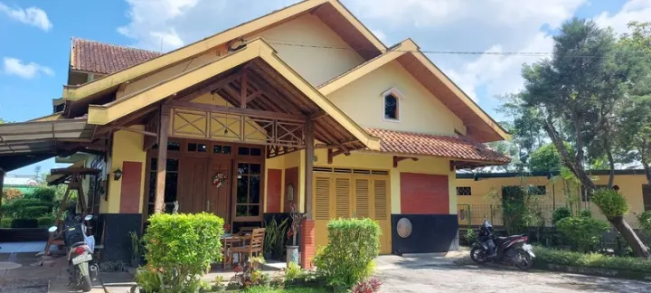 Dijual Rumah Rasa Villa Kramat Magelang Utara View Gunung
