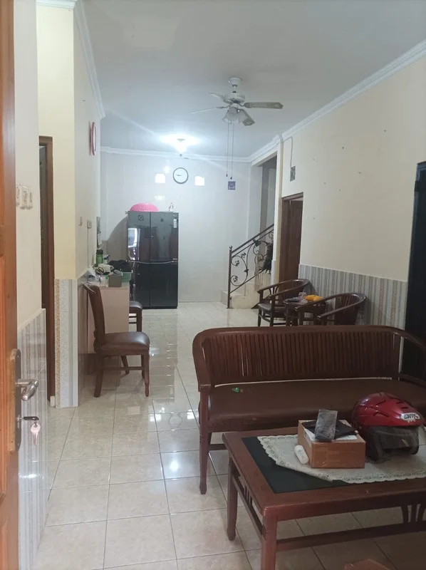 Dijual Rumah Selokan Mataram Condongcatur Dekat Kampus foto 4