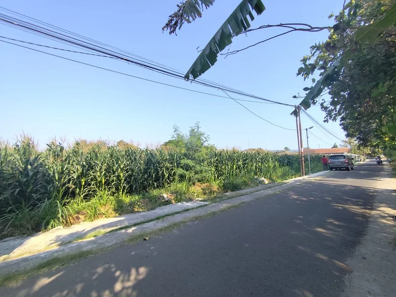 Dijual Tanah 2.749 m² Tepi Jalan Srandakan, Pandak