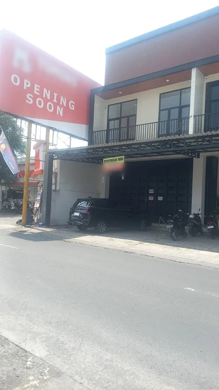Disewakan Ruko 2 Lantai Jalan Pleret Banguntapan Bantul foto 2
