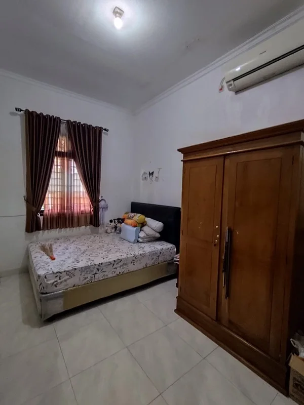 Disewakan Rumah Semi-Furnished 3 Kamar di Caturtunggal foto 5