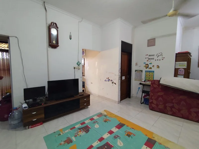 Disewakan Rumah Semi-Furnished 3 Kamar di Caturtunggal foto 4
