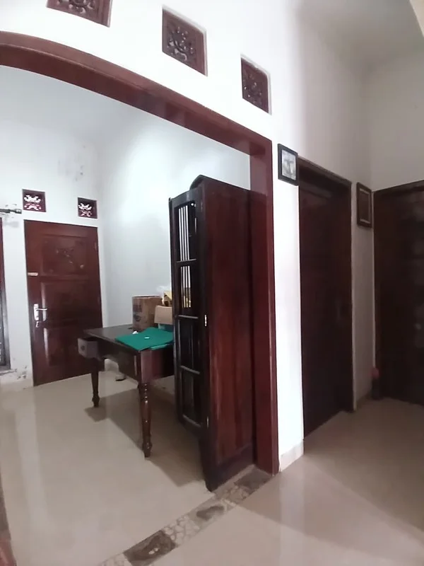 Rumah Mewah 2 Lantai Perumahan Maguwoharjo foto 4