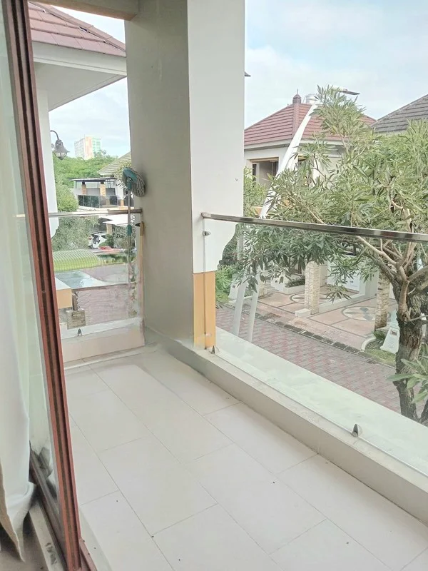Rumah Mewah Vasana Residence Condongcatur Depok foto 4