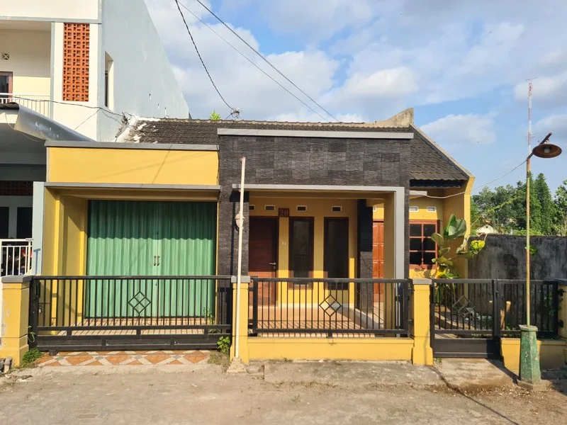 Sewa Rumah 5 Kamar Perum Pemda Seturan Indah