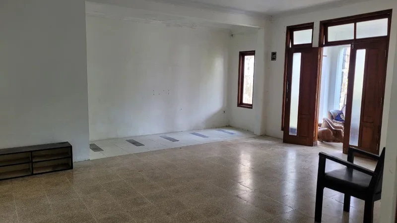 Sewa Rumah Strategis Banguntapan untuk Hunian atau Kantor foto 4