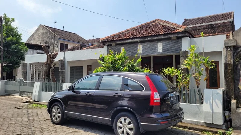 Sewa Rumah Strategis Banguntapan untuk Hunian atau Kantor foto 2