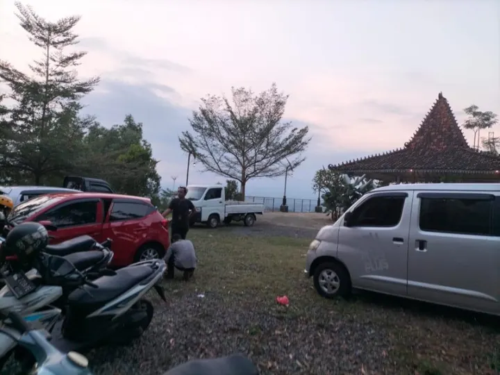 Tanah Bonus Rumah Dekat Tebing Breksi Prambanan